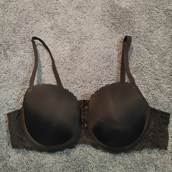 torrid Other - Torrid Black Lace Underwire Bra, 40D, NWOT